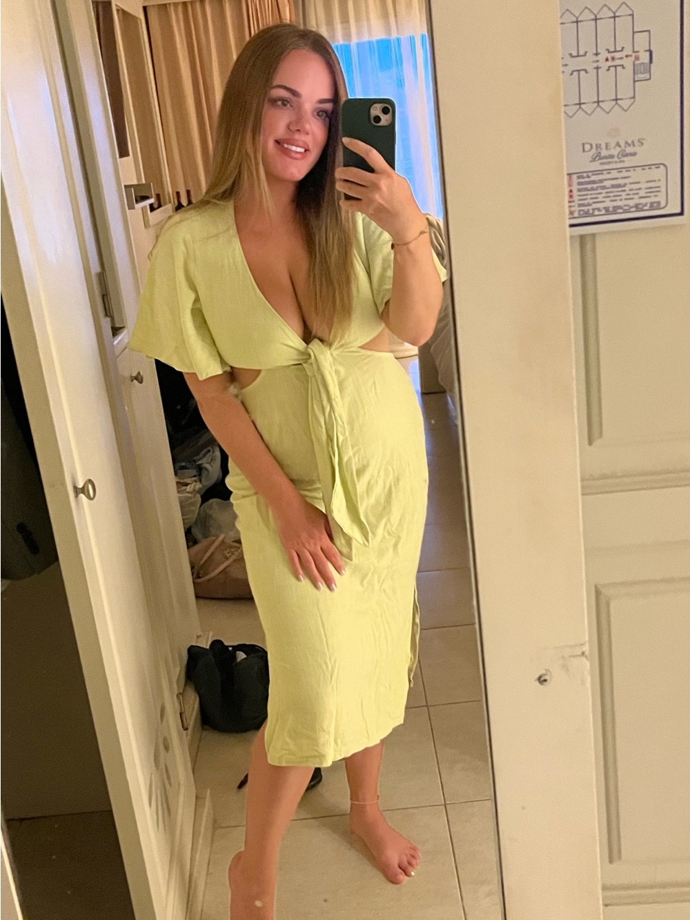 Lulu’s Lime Tie-Front Midi Dress